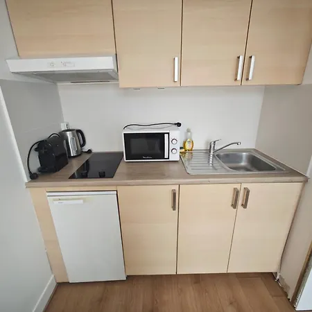 Eiffel Tower 10 Min Walk Charming By Seine *