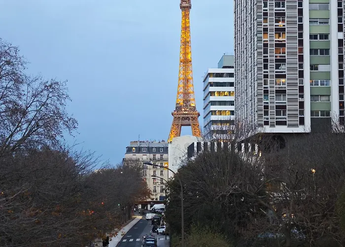 Eiffel Tower 10 Min Walk Charming By Seine * Parigi