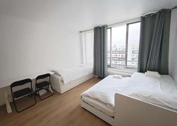 Appartamento Eiffel Tower 10 Min Walk Charming By Seine Parigi